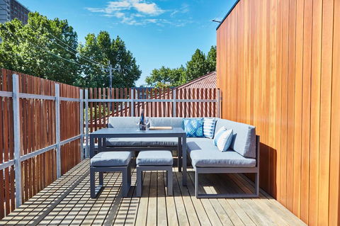 Richmond Â· 3 Level Architecturally Designed Richmond House - Accommodation Bookings 14