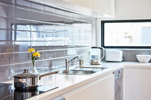 Richmond Â· 3 Level Architecturally Designed Richmond House - Accommodation Bookings 5