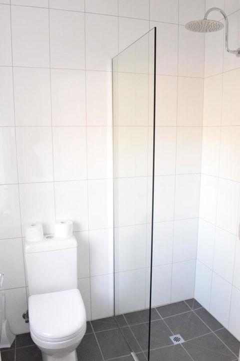 CROWN CENTRAL BUSINESS DISTRICT MOTEL - NO UNDER 18s - Accommodation Bookings 30