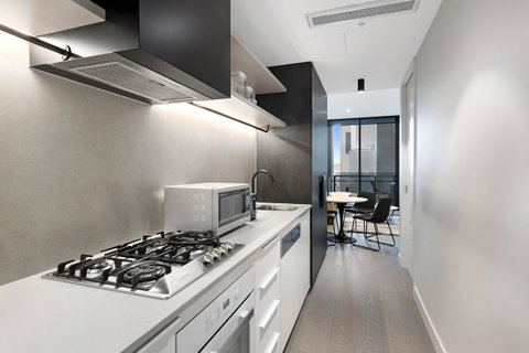 The Eminence Apartments By CLLIX - Accommodation Bookings 13