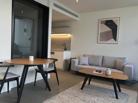 The Eminence Apartments By CLLIX - Accommodation Bookings 26
