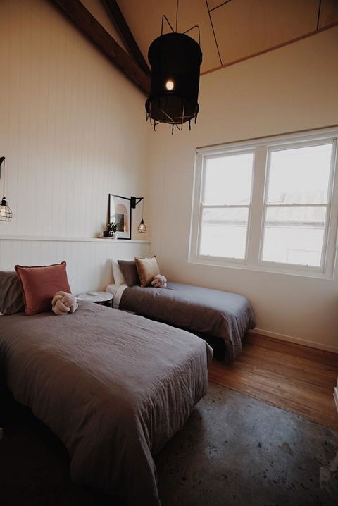 THE WAREHOUSE APARTMENTS - Accommodation Bookings 17