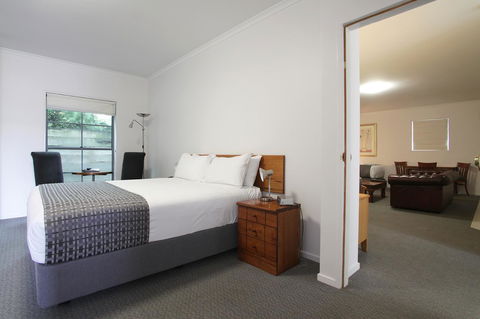 Quality Inn & Suites The Menzies - Accommodation Bookings 12