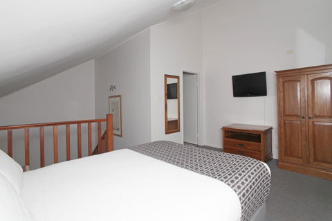Quality Inn & Suites The Menzies - Accommodation Bookings 24