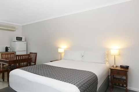 Quality Inn & Suites The Menzies - Accommodation Bookings 16