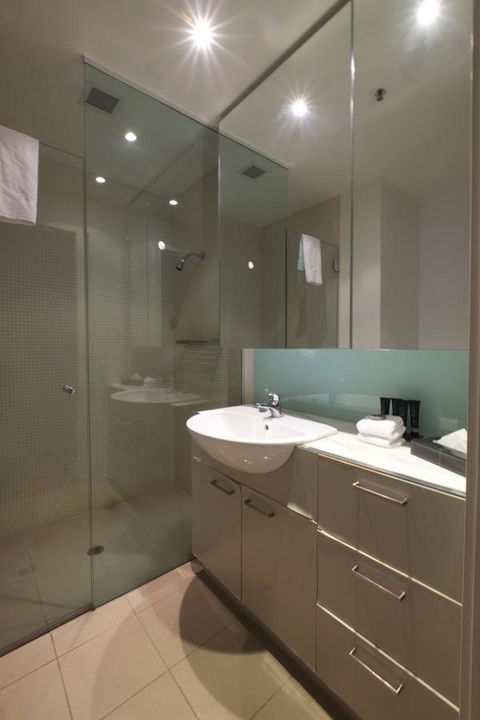 ACD Apartments - Accommodation Bookings 2