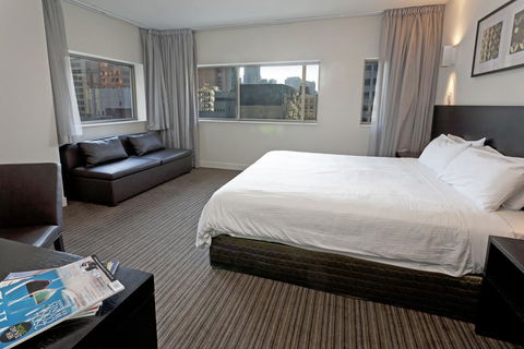 Causeway 353 Hotel - Accommodation Bookings 34