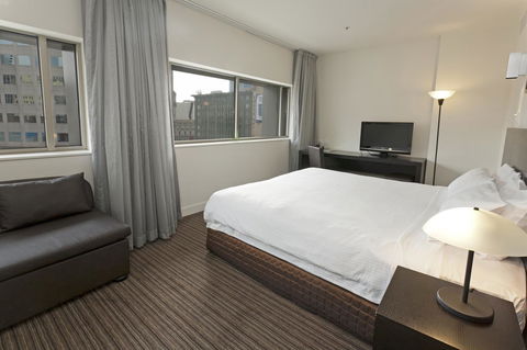 Causeway 353 Hotel - Accommodation Bookings 7
