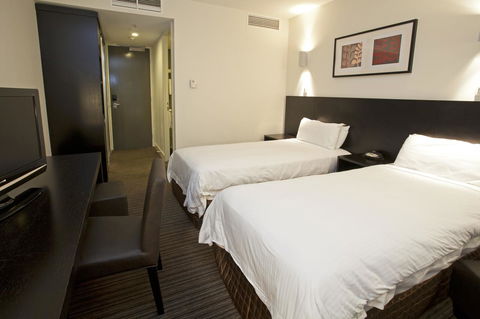 Causeway 353 Hotel - Accommodation Bookings 26