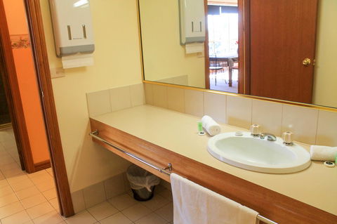 St Georges Motor Inn - Accommodation Bookings 23