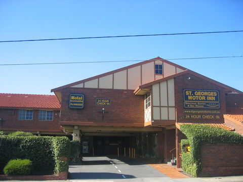 St Georges Motor Inn - Accommodation Bookings 35