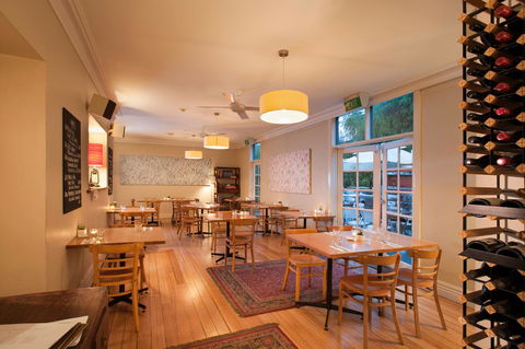 Athelstane House - Accommodation Bookings 10