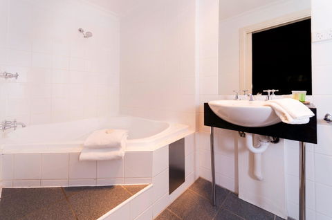 Athelstane House - Accommodation Bookings 20