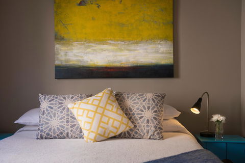 Athelstane House - Accommodation Bookings 24