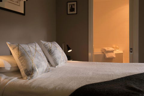 Athelstane House - Accommodation Bookings 30