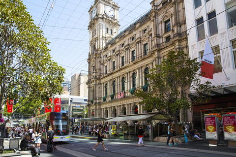 Urban Apartments Melbourne On Elizabeth - Accommodation Bookings 24
