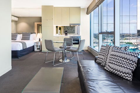 Novotel Melbourne Preston - Accommodation Bookings 14