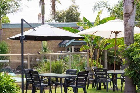 Tropicana Motor Inn - Accommodation Bookings 40