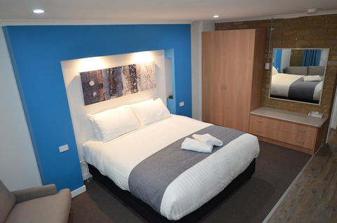 Tropicana Motor Inn - Accommodation Bookings 0
