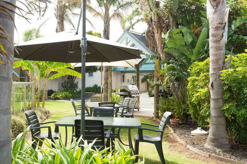Tropicana Motor Inn - Accommodation Bookings 42