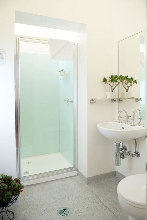 Hotel Claremont Guest House - Accommodation Bookings 36
