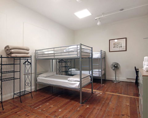 Hotel Claremont Guest House - Accommodation Bookings 22