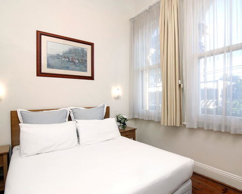 Hotel Claremont Guest House - Accommodation Bookings 6