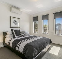 Marina Beach - Accommodation Bookings