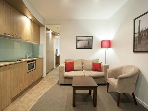 The Waves Apartments - Accommodation Bookings 20