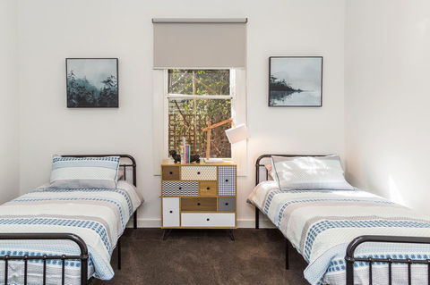 Central Bendigo Cottage, Walk To Everywhere!! - Accommodation Bookings 6