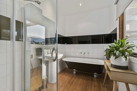 Central Bendigo Cottage, Walk To Everywhere!! - Accommodation Bookings 11