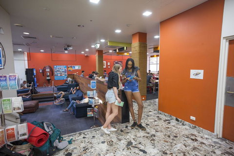 Melbourne Metro YHA - Accommodation Bookings 17