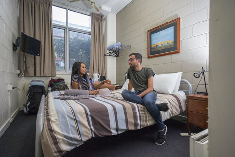 Melbourne Metro YHA - Accommodation Bookings 30