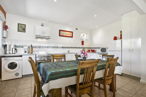Black Dolphin Beach Penthouse - Accommodation Bookings 4