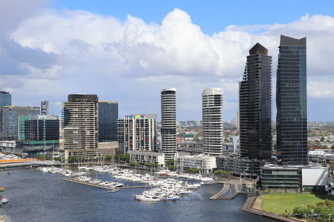 Pars Apartments - Collins Wharf Waterfront, Docklands - Accommodation Bookings 11