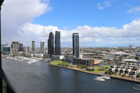 Pars Apartments - Collins Wharf Waterfront, Docklands - Accommodation Bookings 10