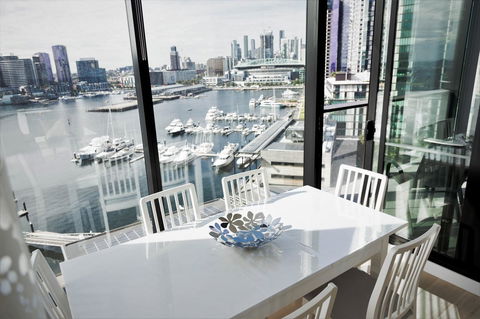 Pars Apartments - Collins Wharf Waterfront, Docklands - Accommodation Bookings 13
