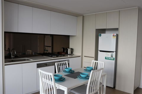 Pars Apartments - Collins Wharf Waterfront, Docklands - Accommodation Bookings 8