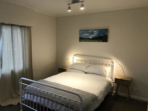 The Hill House - Accommodation Bookings 9