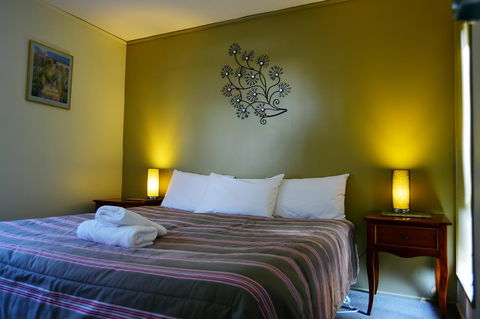 Executive Hideaway - Accommodation Bookings 29