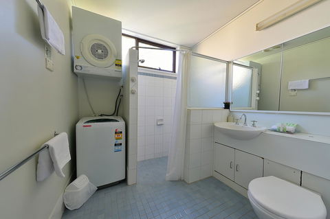 Executive Hideaway - Accommodation Bookings 38