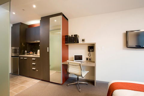 City Tempo - Queen St - Accommodation Bookings 5