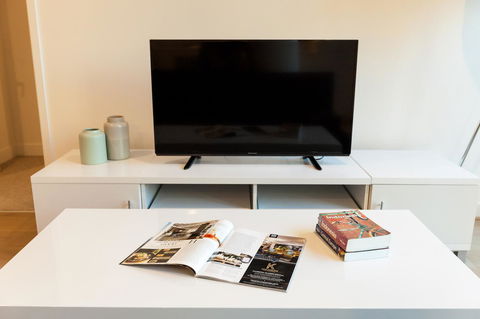 Apartment 101 - Accommodation Bookings 3