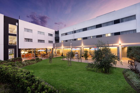 Atura Dandenong - Accommodation Bookings 21