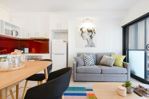 Canvas Suites On Russell Place - Accommodation Bookings 13