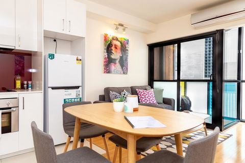 Canvas Suites On Russell Place - Accommodation Bookings 18