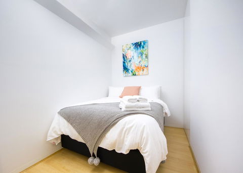 Canvas Suites On Russell Place - Accommodation Bookings 26