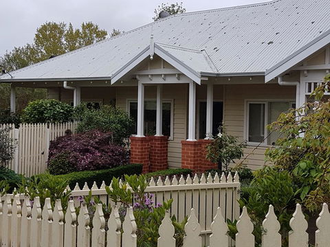 Healesville House - Fig Tree House - Accommodation Bookings 0