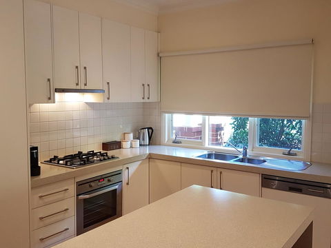 Healesville House - Fig Tree House - Accommodation Bookings 6