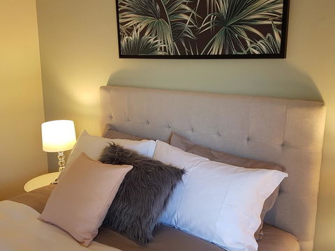 Healesville House - Fig Tree House - Accommodation Bookings 11
